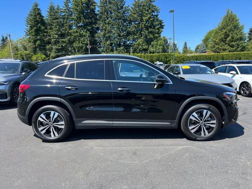 2025 Mercedes-Benz GLA 250