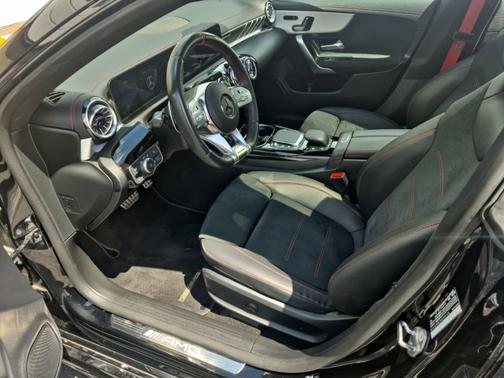 Night Black 2022 Mercedes-Benz AMG CLA 35