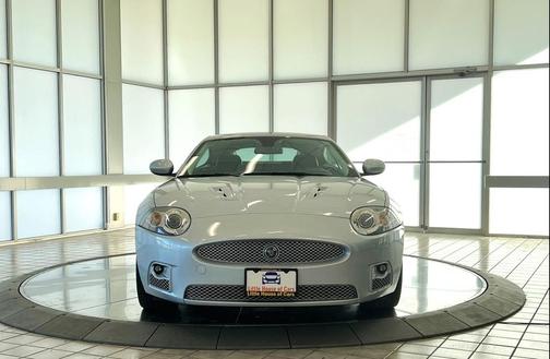 2007 Jaguar XKR Base