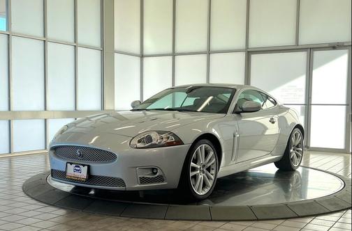 2007 Jaguar XKR Base