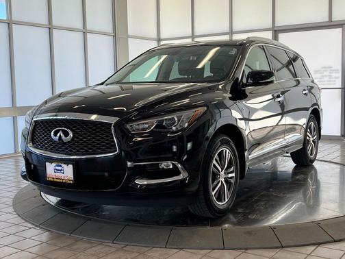 2017 INFINITI QX60 Base