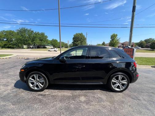 2019 Audi Q5 45 Premium