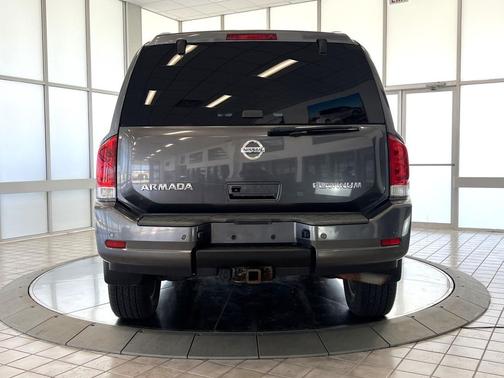 Smoke 2010 Nissan Armada Platinum