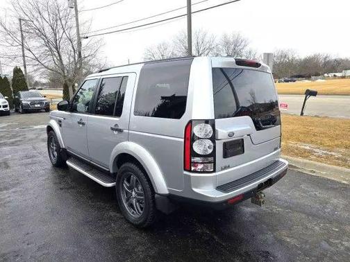 2016 Land Rover LR4 Base