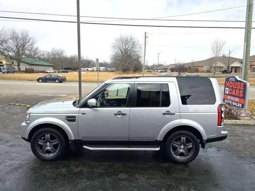 2016 Land Rover LR4 Base