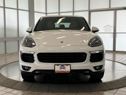 White 2016 Porsche Cayenne S