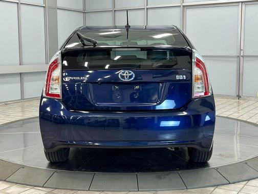 2013 Toyota Prius One