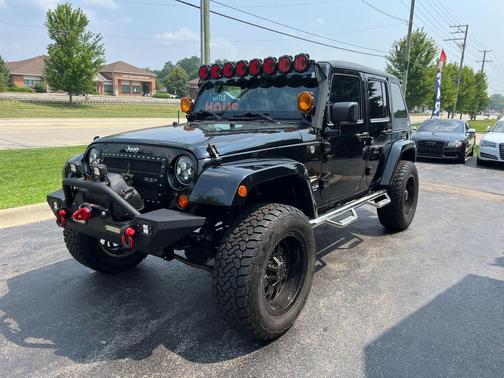 2013 Jeep Wrangler Unlimited Sahara