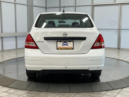 2011 Nissan Versa 1.6