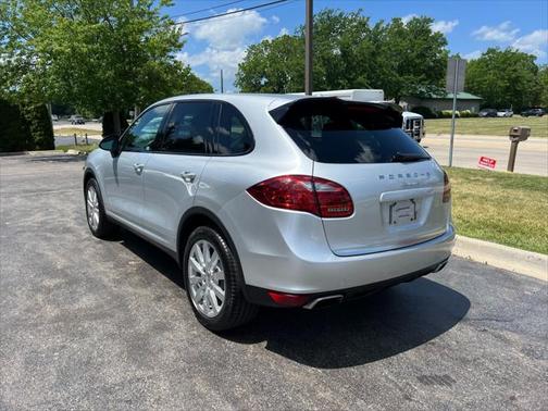 2012 Porsche Cayenne Base