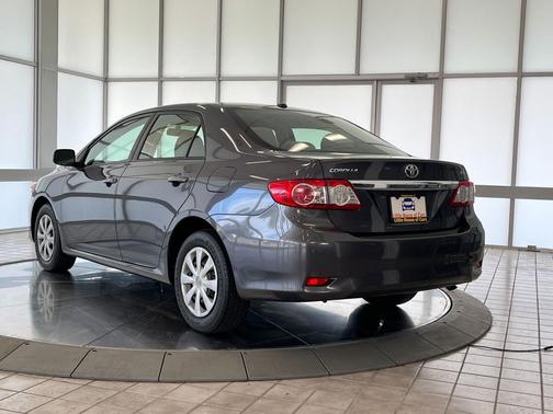 2011 Toyota Corolla LE