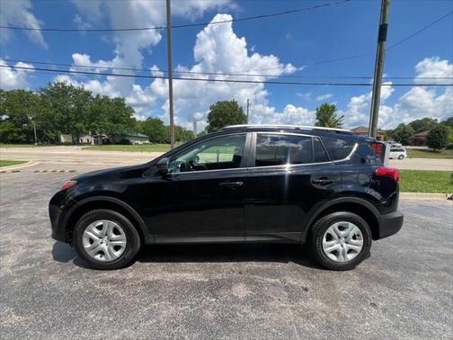 2014 Toyota RAV4 LE