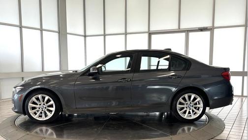 Mineral Gray Metallic 2016 BMW 320 i