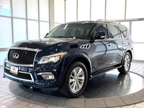 2017 INFINITI QX80 Signature Edition