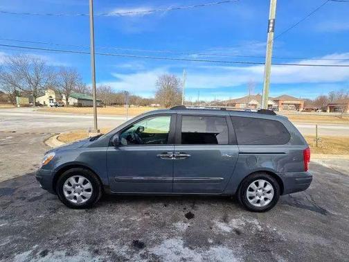 2007 Hyundai Entourage Limited