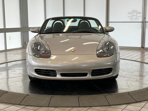 Arctic Silver Metallic 2002 Porsche Boxster S