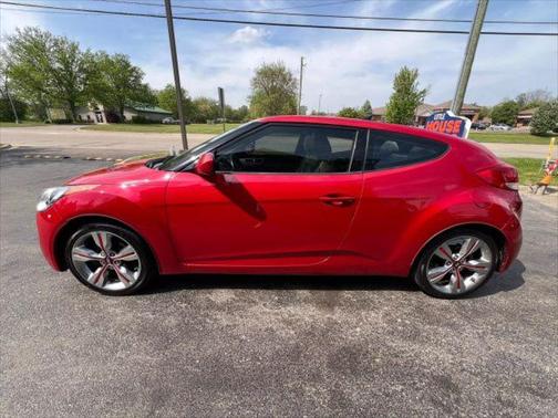 2013 Hyundai Veloster Base
