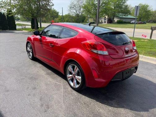 2013 Hyundai Veloster Base