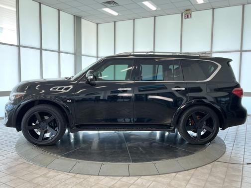 2017 INFINITI QX80 Limited