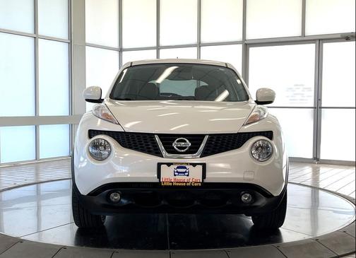 White Pearl 2014 Nissan Juke SL