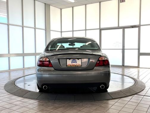 2005 Jaguar S-Type 4.2L V8 R