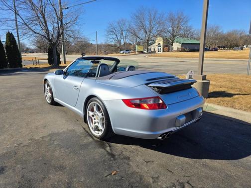 2005 Porsche 911 911 Carrera Cabriolet