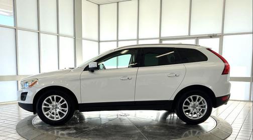 2010 Volvo XC60 T6