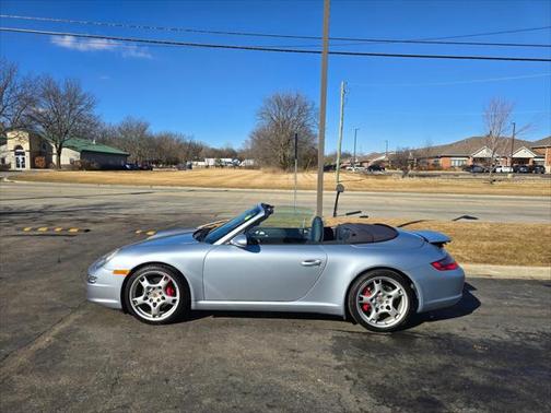 2005 Porsche 911 Carrera Cabriolet