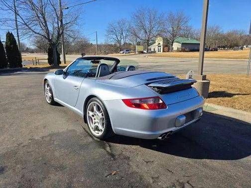 2005 Porsche 911 Carrera Cabriolet
