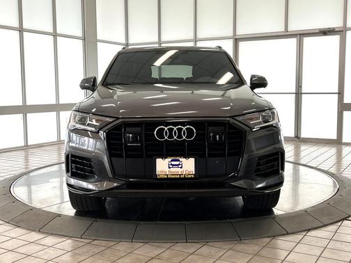 Samurai Gray Metallic 2021 Audi Q7 55 Premium Plus