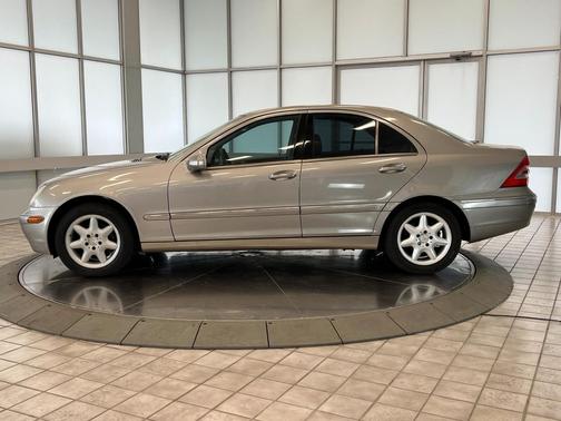 Granite Gray Metallic 2004 Mercedes-Benz C-Class 2.6L