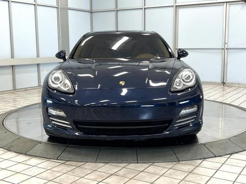 Dark Blue Metallic 2010 Porsche Panamera 4S