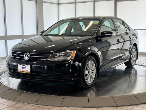 Black 2015 Volkswagen Jetta Auto SE w/Connectivity