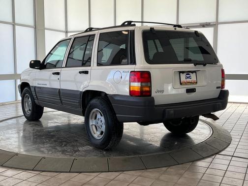 1998 Jeep Grand Cherokee Laredo 4WD
