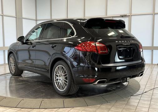 2013 Porsche Cayenne Cayenne
