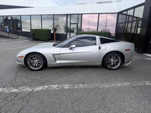 Machine Silver Metallic 2007 Chevrolet Corvette Base