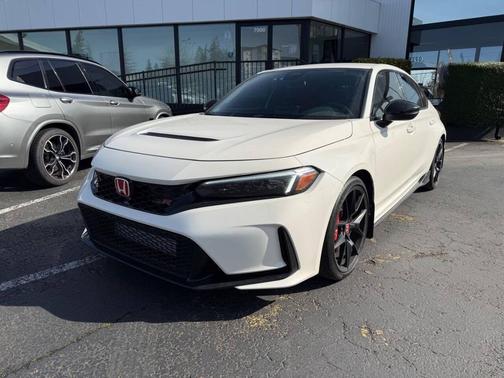 Championship White 2025 Honda Civic Type R Type R 4dr Hatchback