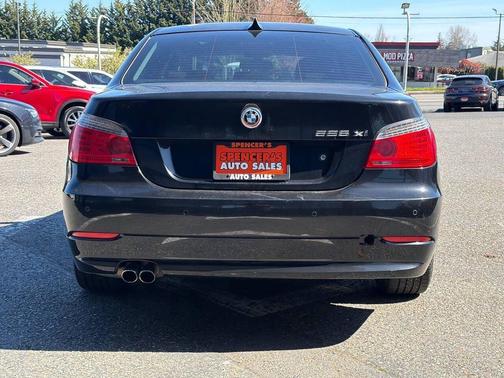 Black Sapphire Metallic 2008 BMW 528 528xi AWD 4dr Sedan Luxury