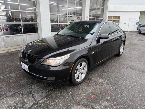 Black Sapphire Metallic 2008 BMW 528 528xi AWD 4dr Sedan Luxury