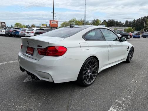 Alpine White 2015 BMW M4 Base