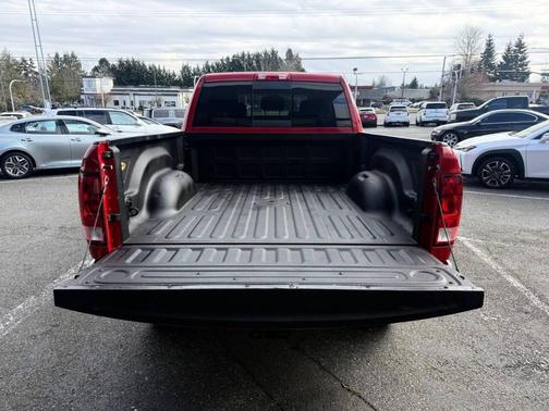 2018 RAM 2500 Big Horn Mega Cab 4x4 6'4' Box