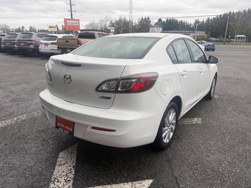 2013 Mazda Mazda3 i Touring