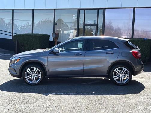 designo Mountain Gray Magno 2016 Mercedes-Benz GLA-Class 4MATIC