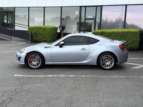 Ice Silver Metallic 2017 Subaru BRZ Limited