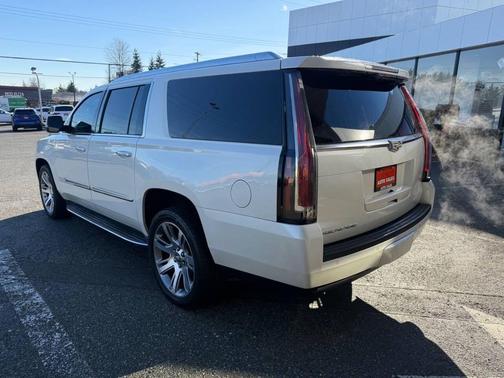 2015 Cadillac Escalade ESV Luxury