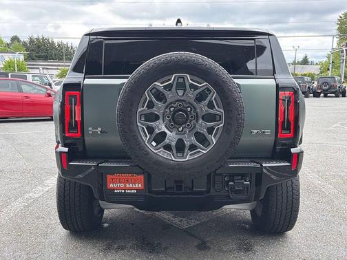 Moonshot Green Matte 2024 GMC HUMMER EV SUV 3X