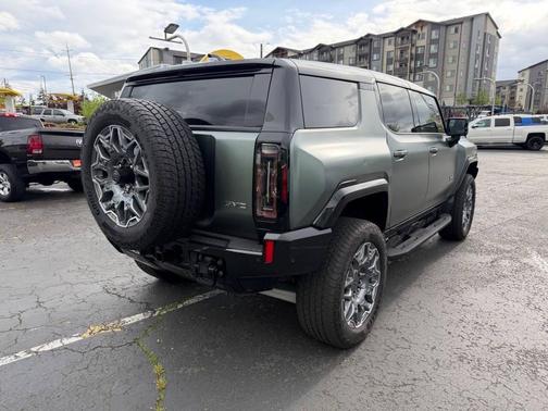 Moonshot Green Matte 2024 GMC HUMMER EV SUV 3X