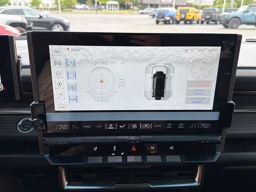 Moonshot Green Matte 2024 GMC HUMMER EV SUV 3X