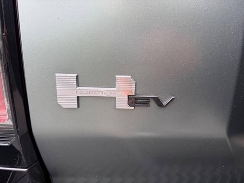 Moonshot Green Matte 2024 GMC HUMMER EV SUV 3X