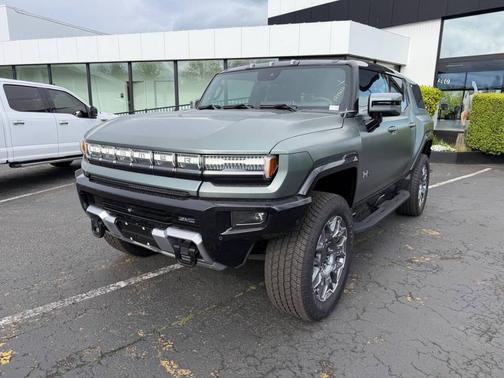 Moonshot Green Matte 2024 GMC HUMMER EV SUV 3X